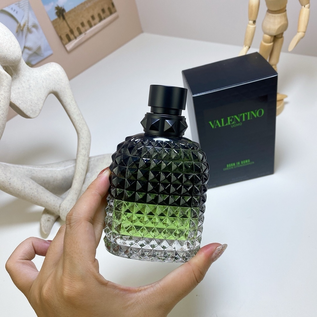 Valentino Uomo Born in Roma Green Stravaganza Eau de Toilette 100ml