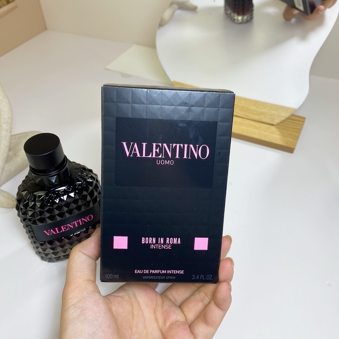 Valentino Uomo Born in Roma Intense Eau de Parfum Intense 100ml