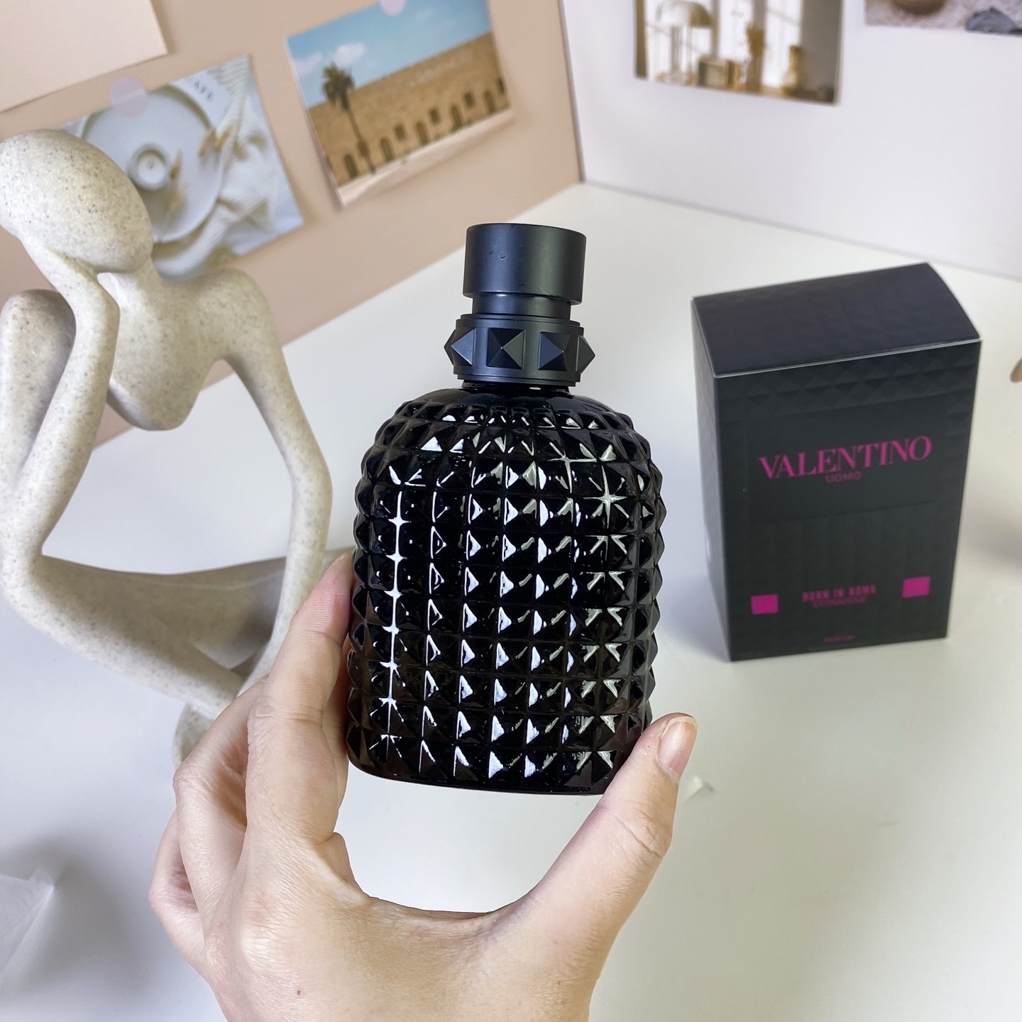 Valentino Born In Roma Extradose
