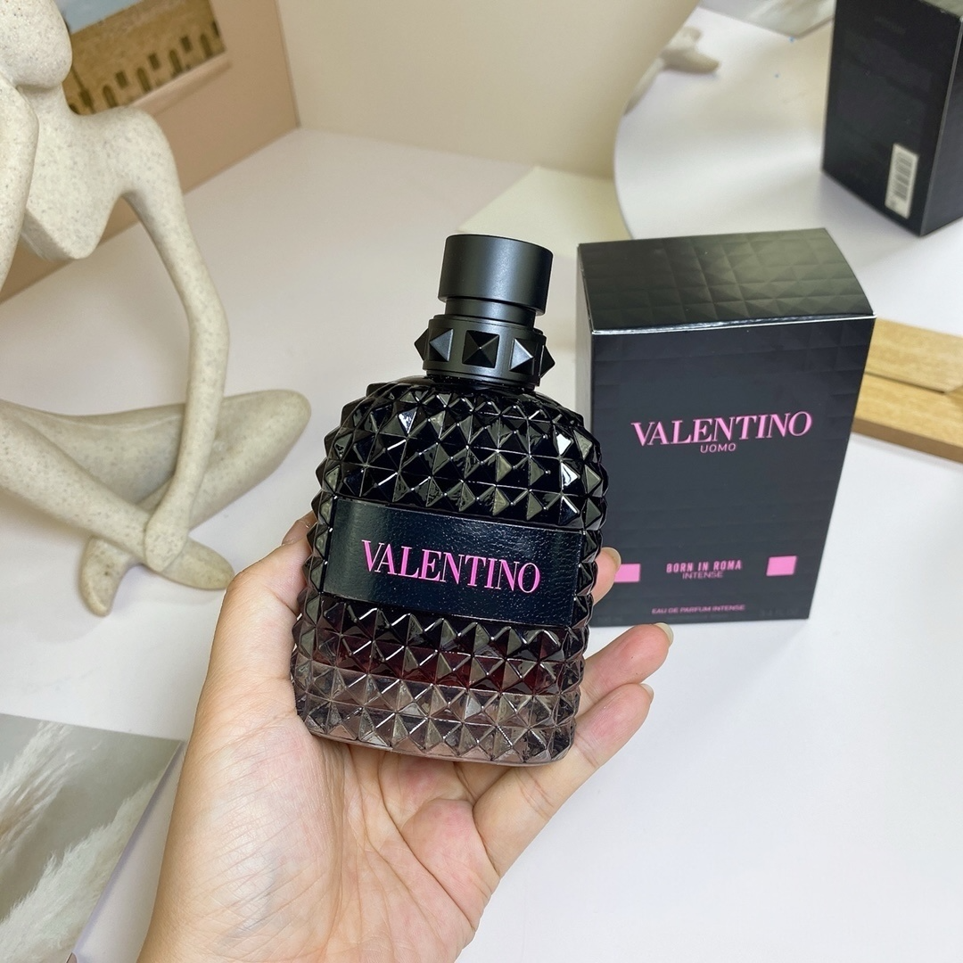 Valentino Uomo Born in Roma Intense Eau de Parfum Intense 100ml