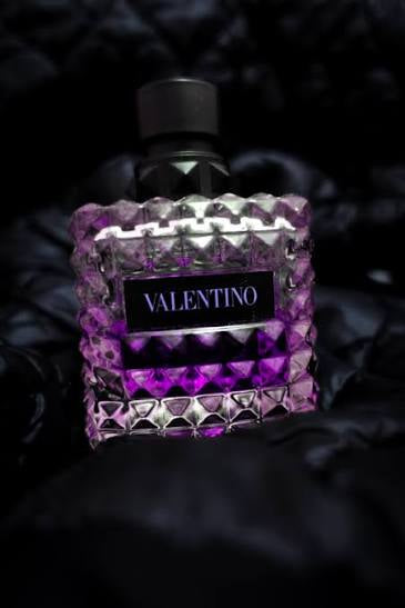 Valentino Donna Born in Roma Purple Melancholia Eau de Parfum for Women – 100ml