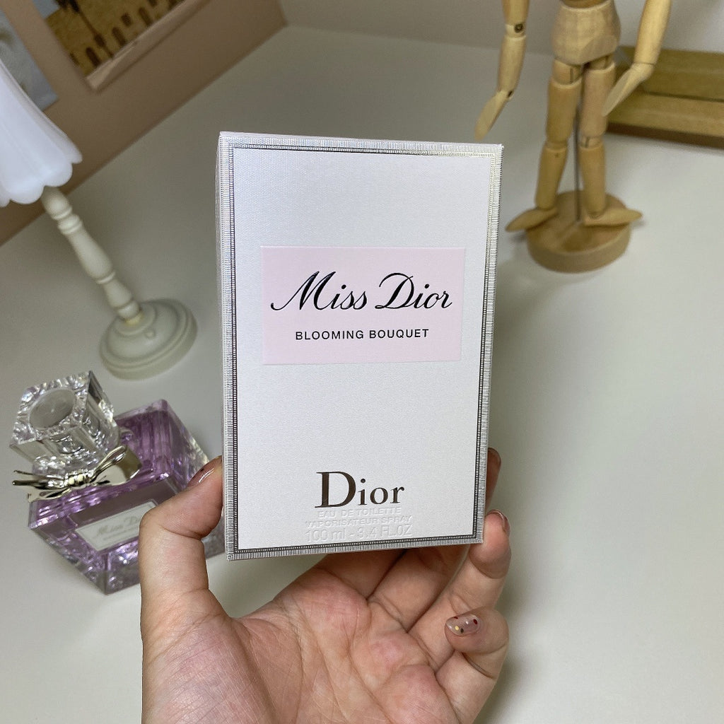 Miss Dior Blooming Bouquet Eau de Parfum Women