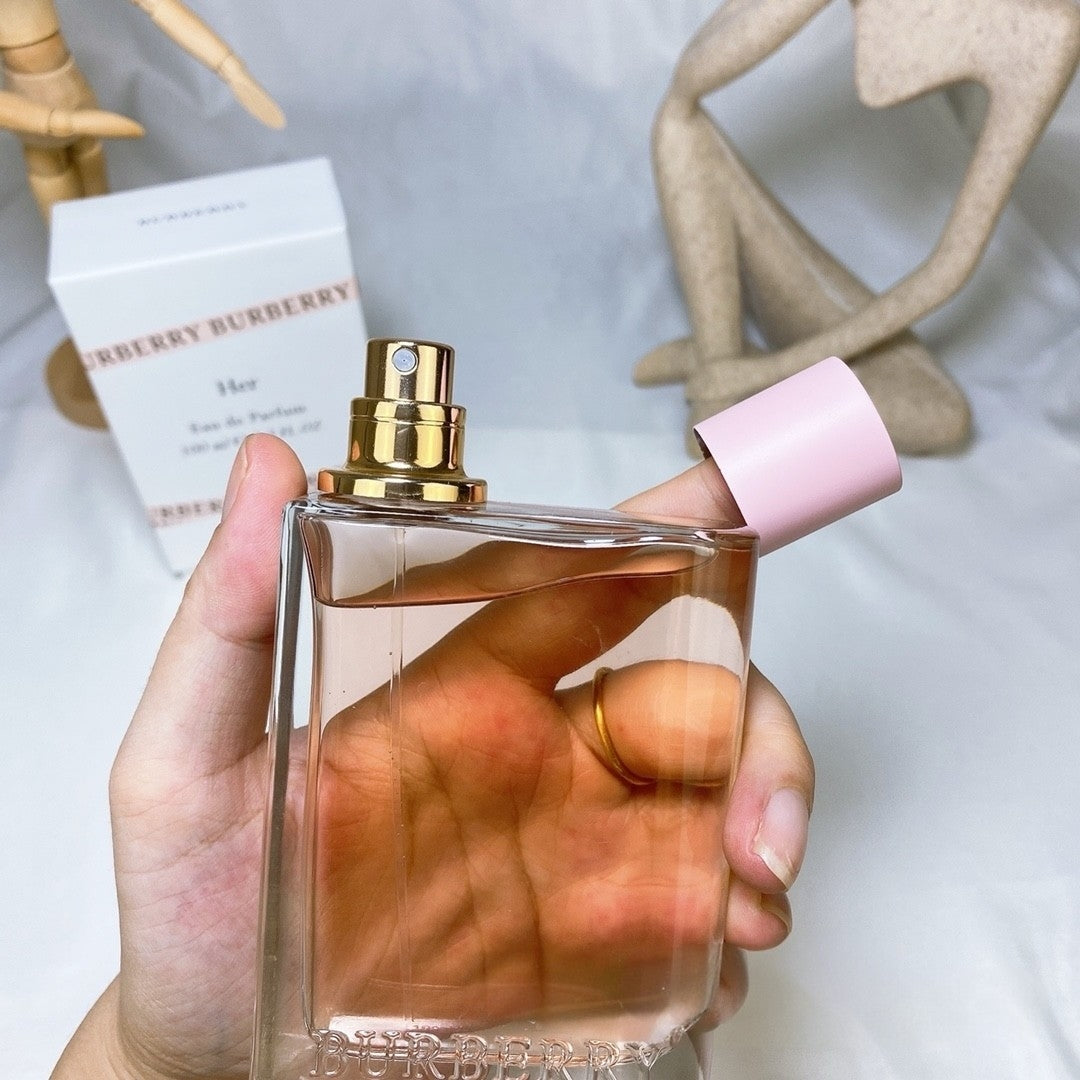 Burberry Her Eau de Parfum Women
