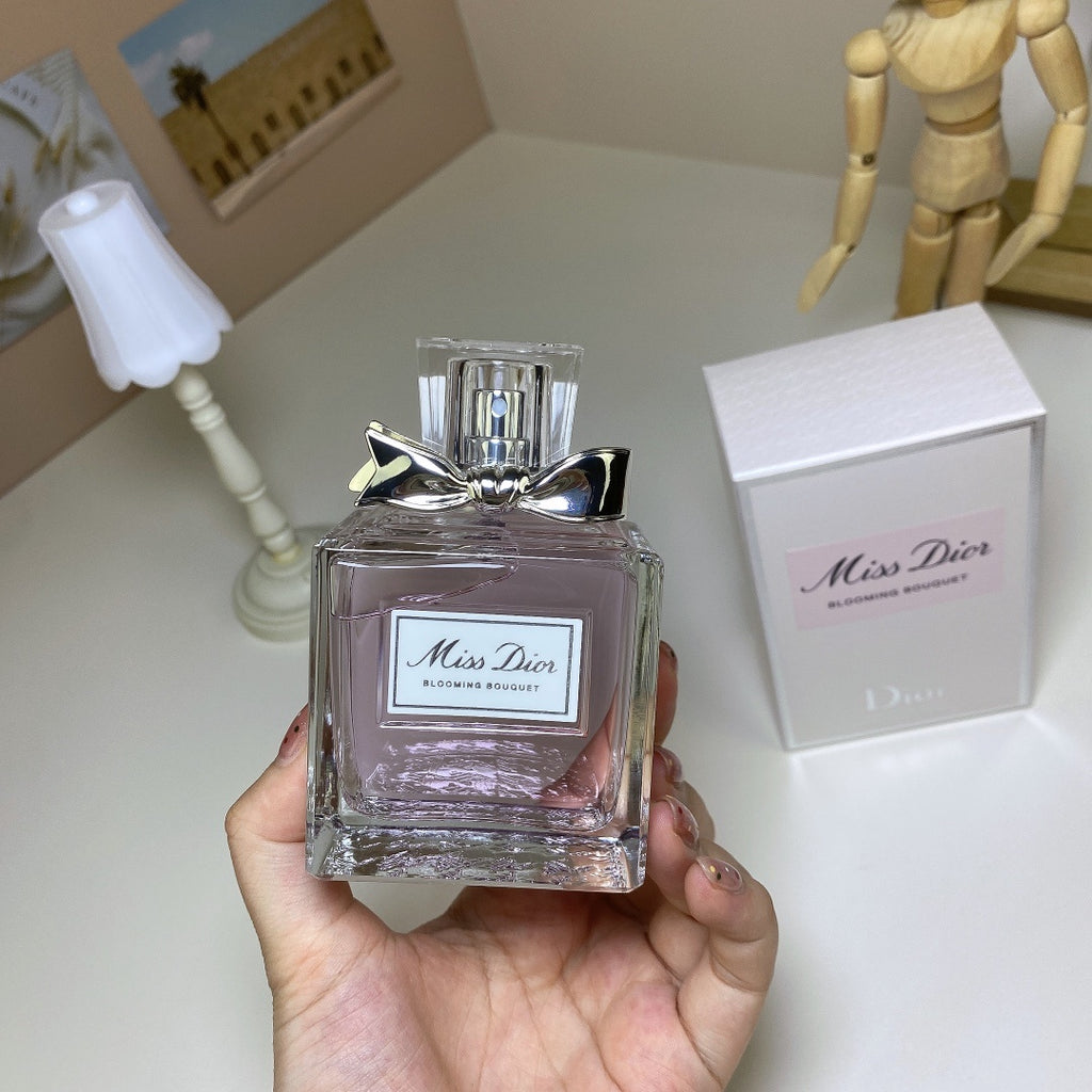 Miss Dior Blooming Bouquet Eau de Parfum Women