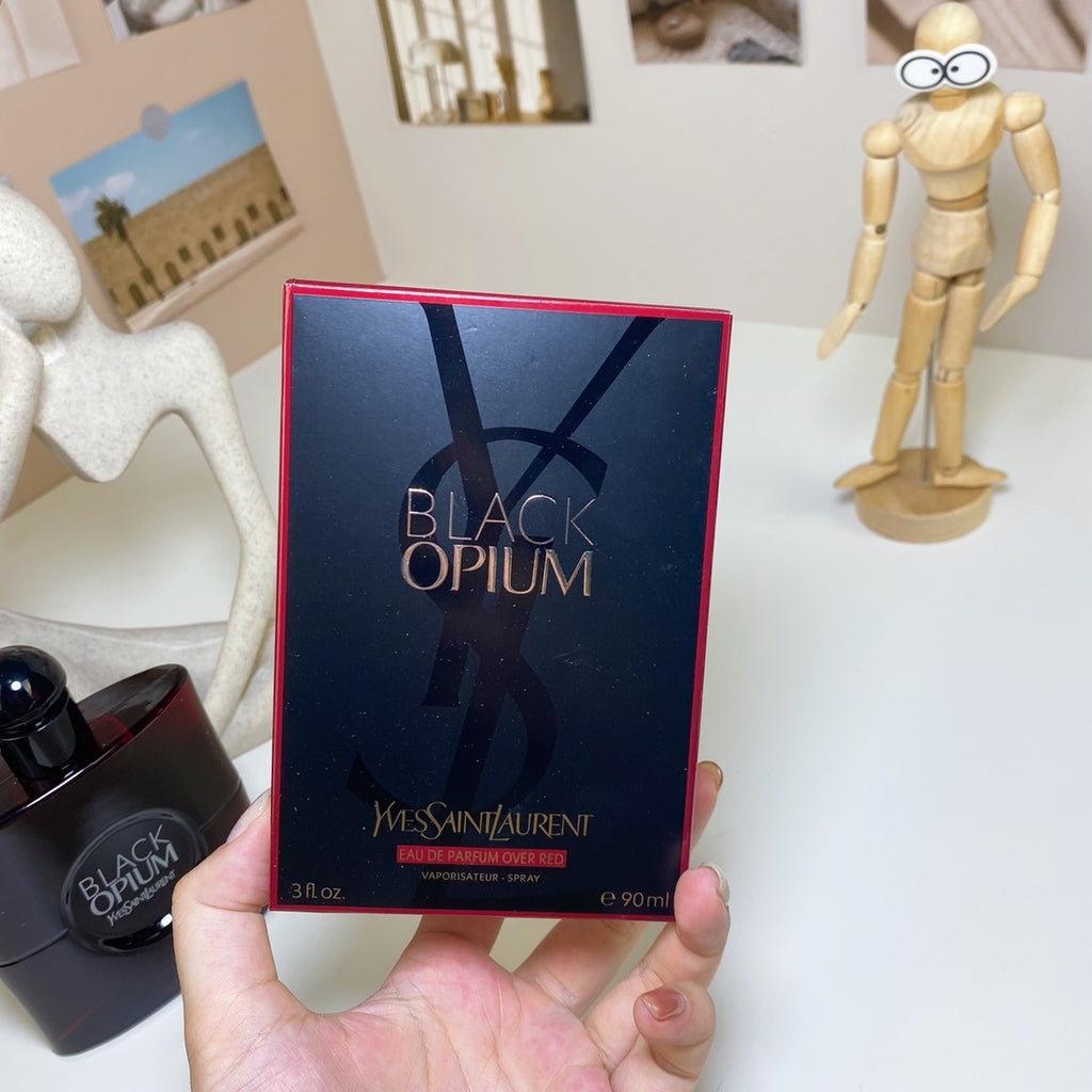 Yves Saint Laurent Black Opium Over Red Eau de Parfum – 90ml
