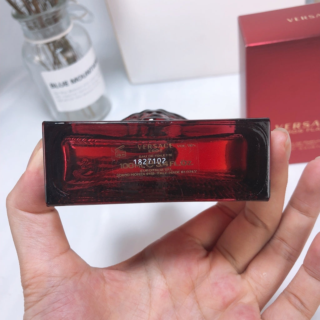 Versace Eros Flame Eau de Parfum
