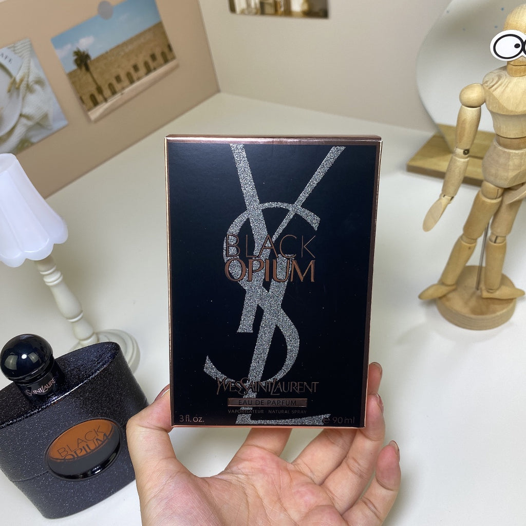 Yves Saint Laurent  Black Opium Eau de Parfum Women