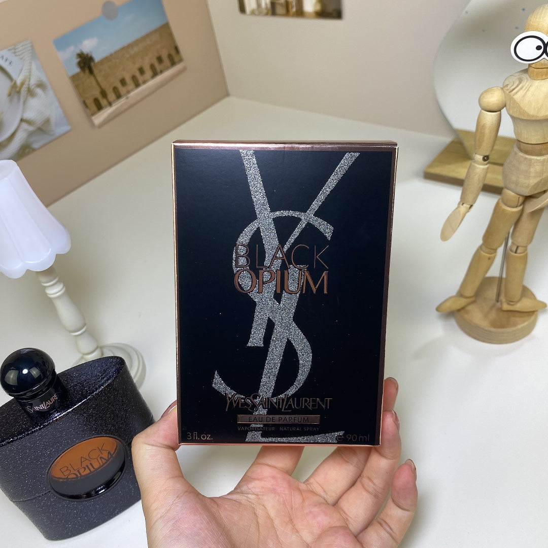 Yves Saint Laurent  Black Opium Eau de Parfum Women