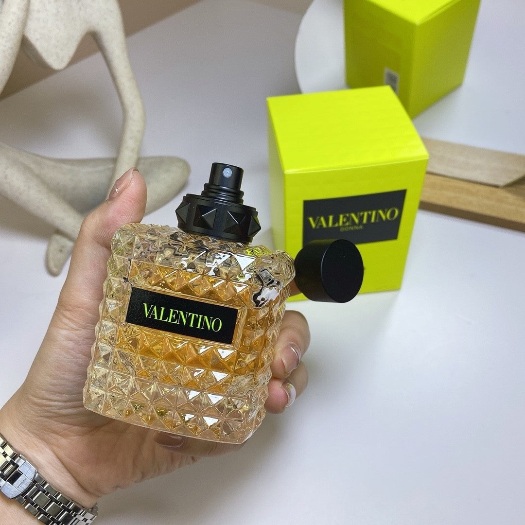 Valentino Born In Roma Yellow Dream Eau de Parfum Women