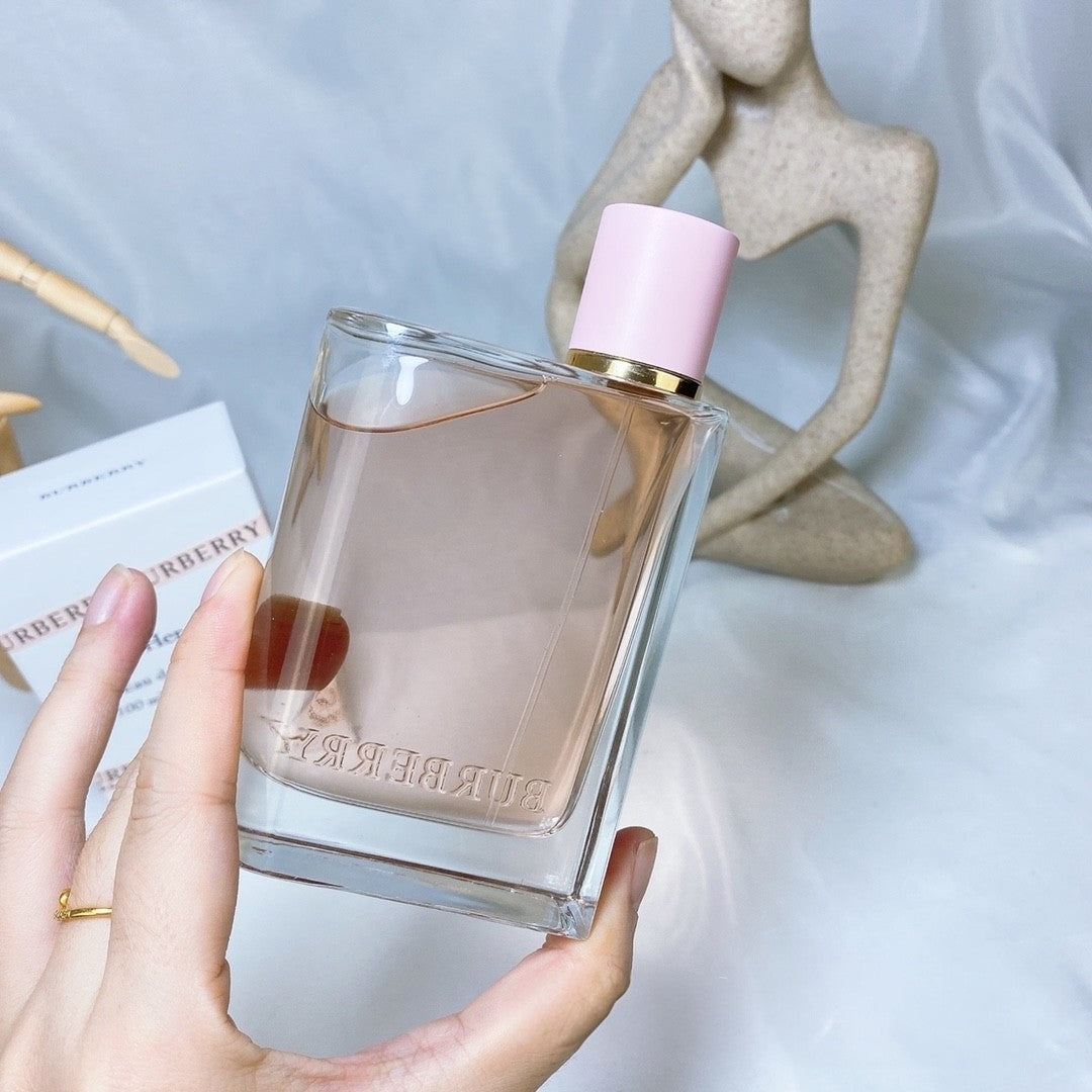 Burberry Her Eau de Parfum Women
