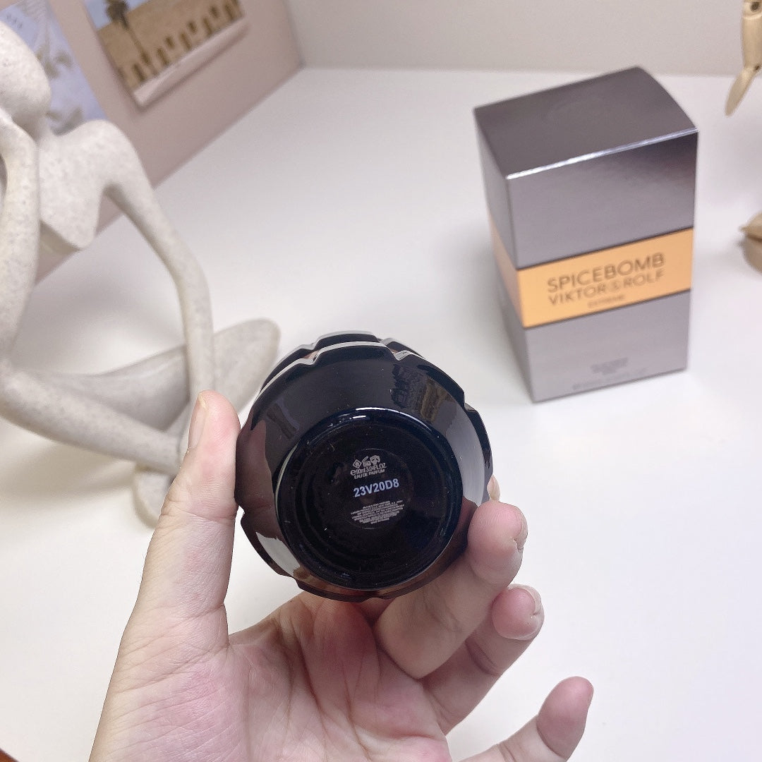 Spicebomb Viktor & Rolf Extreme